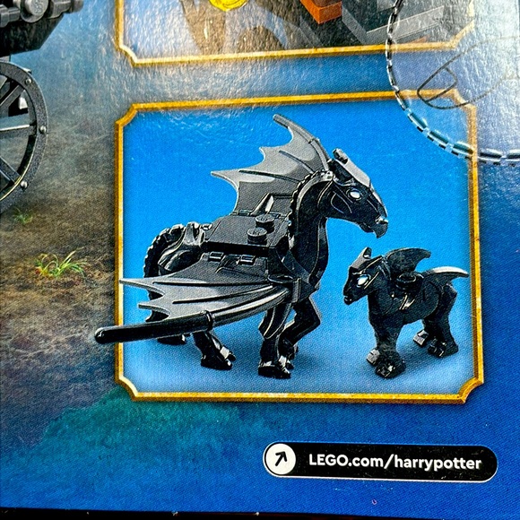 Lego 76400 - Picture 6 of 10